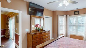 3 Schlafzimmer, Bügeleisen/Bügelbrett, kostenloses WLAN, Bettwäsche