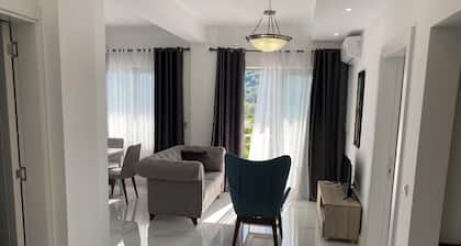 PRINCESS Valdanos - Spacious family apartment, kitchenette, AC, Wi-Fi & terrace