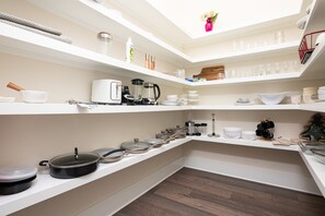 Interior - Luxe Stay!5 beds•Rooftop•Pet-Friendly•Downtown (HOUSTON)