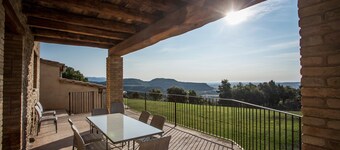 Country House 'La Cajola' with Mountain View, Private Pool and Wi-Fi