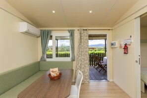 Dining - Bungalow 'Sole2' with Shared Pool, Private Terrace and Air Conditioning (Bibbona)