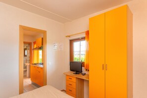 2 chambres, draps fournis