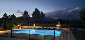 Pool - Holiday Home 'Villa Tivissa Avec Piscine' with Sea View, Wi-Fi and Air Conditioning (Les Tres Cales)