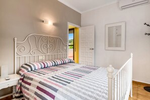 4 soverom og sengetøy