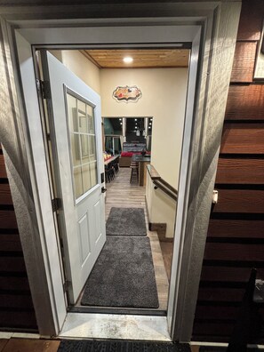 Interior - Coeur de Lava, “Heart of Lava”; 3 bed 3bath house, great space in&out on 3acres. (Lava Hot Springs)