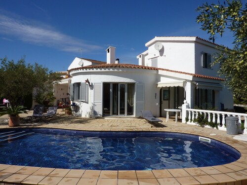 Holiday Home 'Casa Viviana' with Private Pool, Private Terrace and Air Conditioning