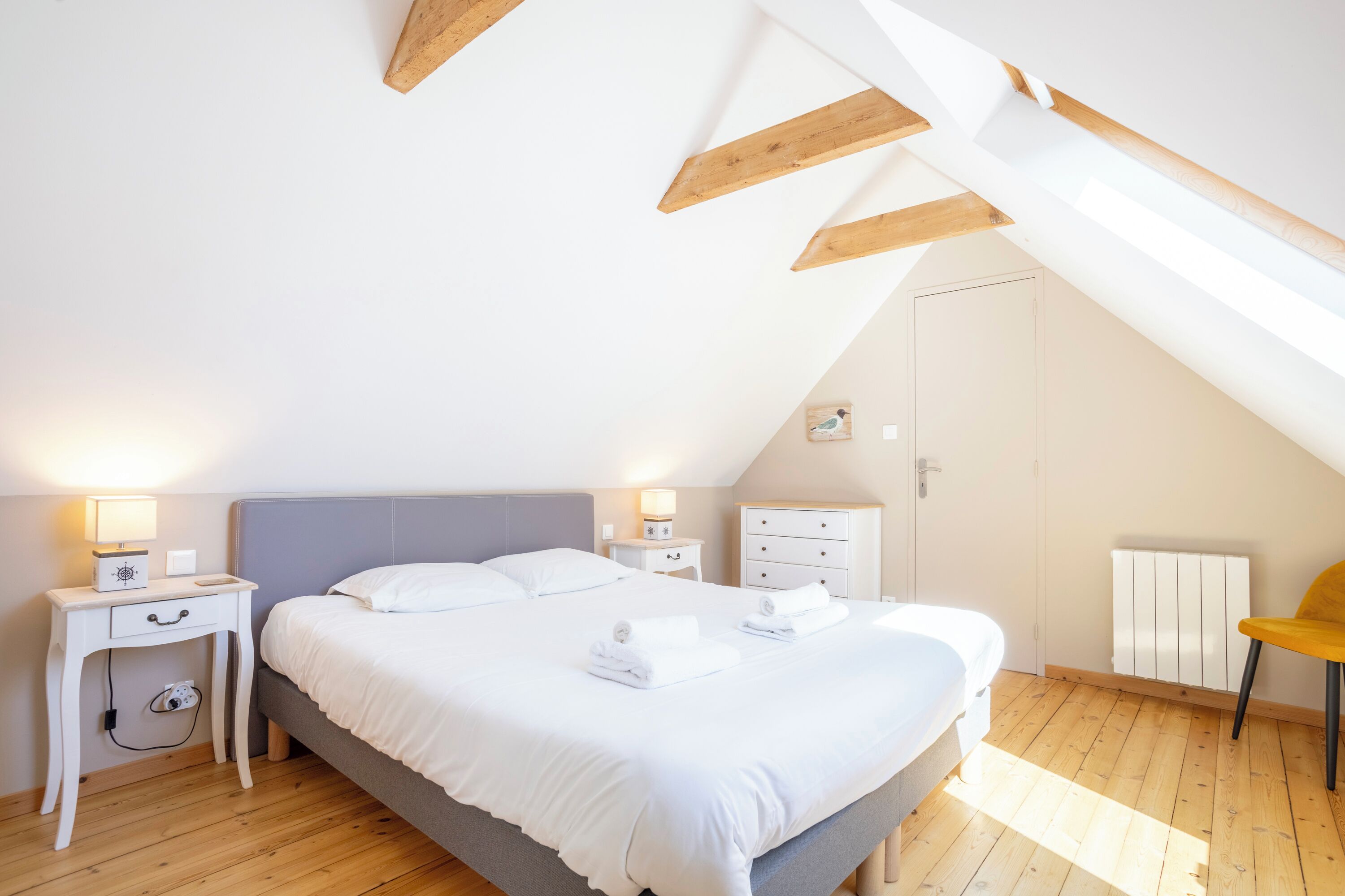 2 soverom, strykejern/-brett, wi-fi (inkludert) og sengetøy