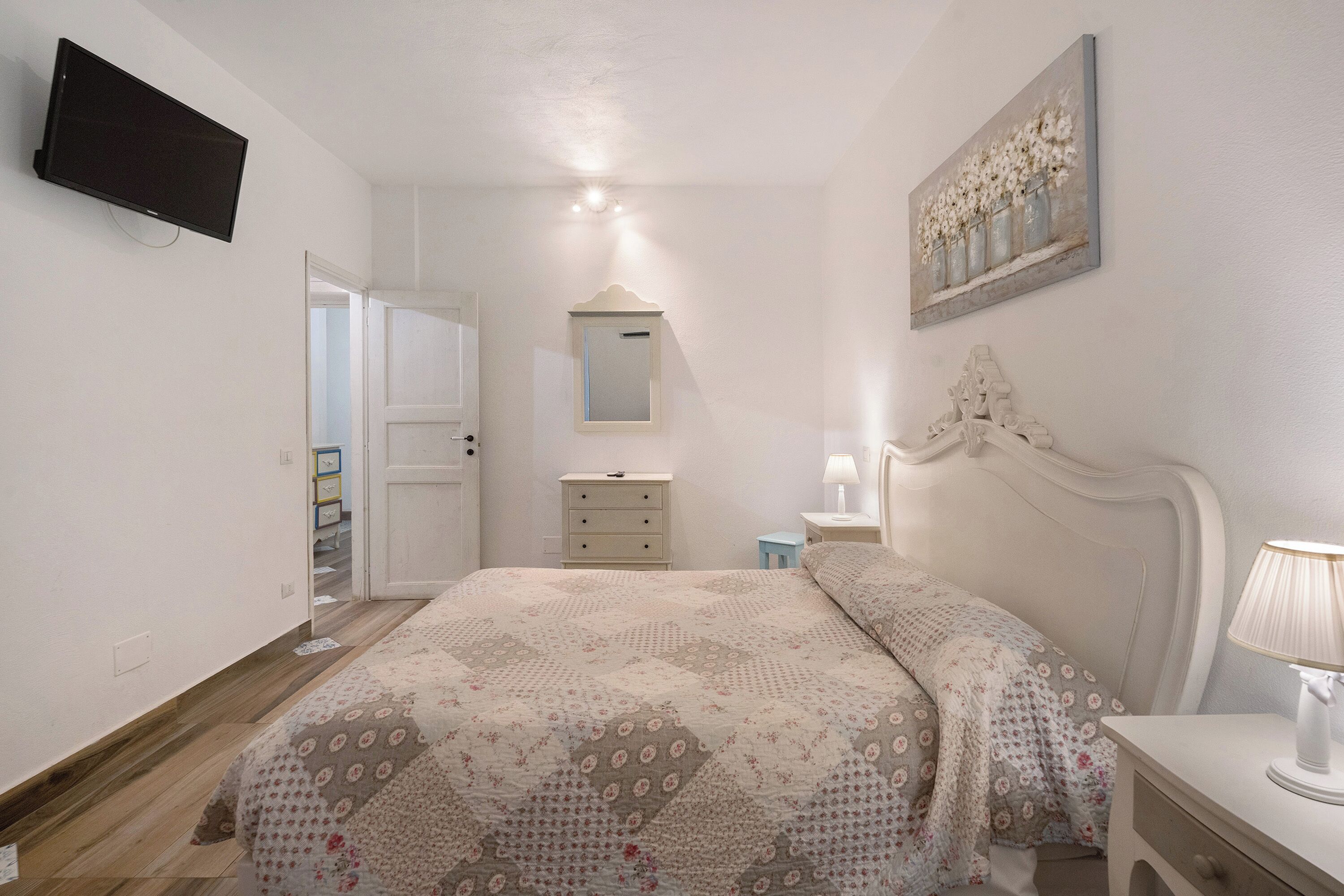 1 chambre, fer et planche à repasser, Wi-Fi gratuit, draps fournis