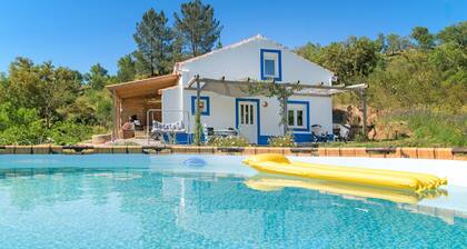 Apartment 'Sunny' with Mountain View, Shared Pool and Wi-Fi