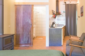 1 habitación, wifi gratis y ropa de cama