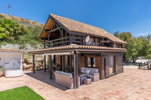 Casa de vacaciones 'La Haima' con vistas al mar, Wi-Fi y aire acondicionado