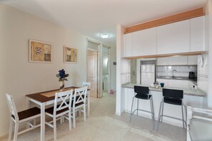 Dining - Tus Vacaciones En Callao: Sea Views, Shared Pool & Wi-Fi (Callao Salvaje)