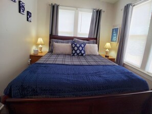 1 bedroom, iron/ironing board, WiFi - Tulsa Route 66 Comfort, Stylish, Unique & more (Tulsa)