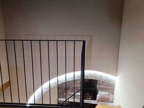 Interior - The Paradox Bridge Suite (Viterbo)