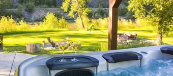 Luxury Retreat on Montana’s Iconic Blackfoot River