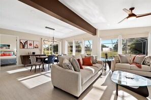 Smart-TV, bøker og musikkbibliotek