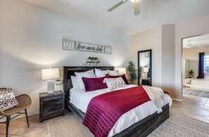 3 Schlafzimmer, Bügeleisen/Bügelbrett, WLAN, Bettwäsche
