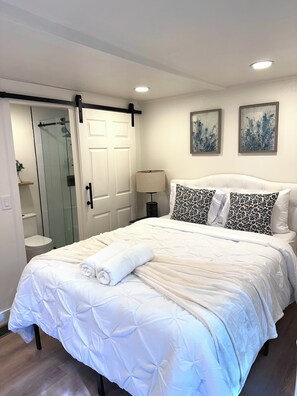 2 chambres, fer et planche Ă repasser, Wi-Fi gratuit, draps fournis