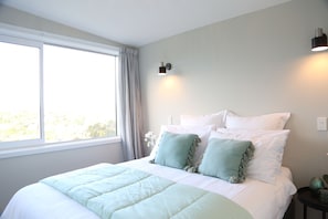 3 chambres, bureau, fer et planche à repasser, Wi-Fi gratuit