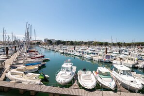 Marina