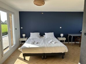 3 bedrooms, iron/ironing board, free WiFi, bed sheets - Gwel Kaer - Comfortable house with pretty sea view (Plouarzel)