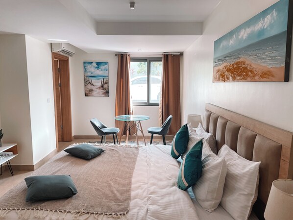 1 chambre, fer et planche à repasser, Wi-Fi, draps fournis