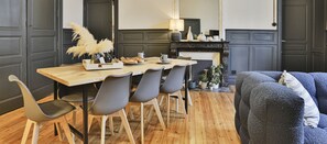 Interior - Appartement Haussmannien de charme - perle rare ! (Les Sables-d´Olonne)