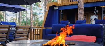 Blue Bird Cabin