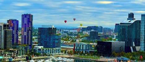 Chambre Deluxe double, balcon, vue sur le fleuve | Vue de la chambre
