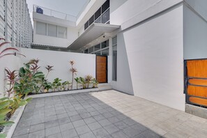 واجهة المنشأة