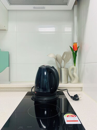 2-bedroom villa in charming Seoul with WiFi, AC