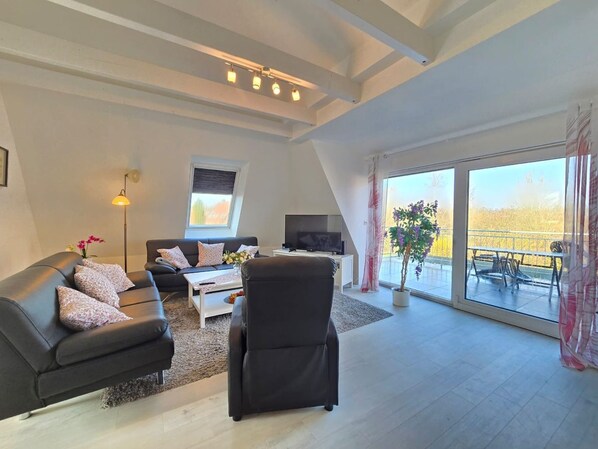 Télévision, chaîne hi-fi