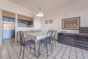 Dining - QUADRILOCALE CAPO D'ARCO (Rio Marina)