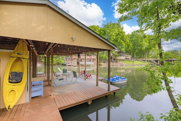 Property grounds - Best of Both Worlds | Expansive Waterviews | Pet-Friendly (Bracey)