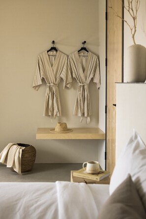 4 dormitorios, tabla de planchar con plancha, wifi gratis y ropa de cama