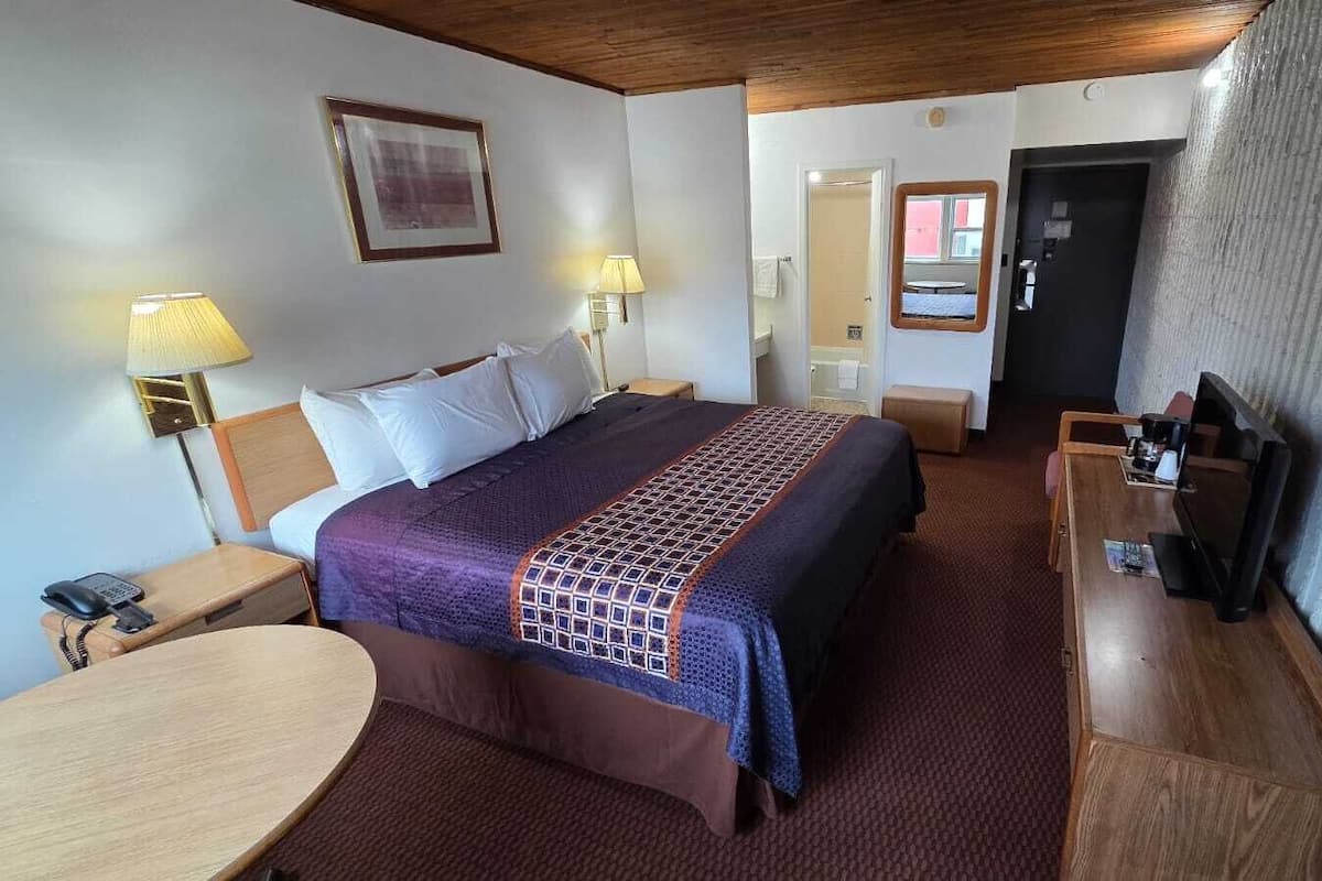 Economy kamer, 1 kingsize bed | Gratis wifi