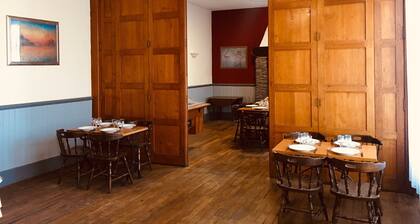 1/ Logement 2 pers sdb privée wifi-cuisine commune