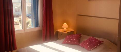 1 間睡房、免費 Wi-Fi、床單