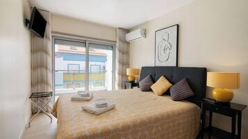 3 bedrooms, free WiFi, bed sheets