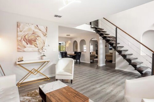 Family-Friendly 4BR Oasis • Private Heated Pool & Game Room