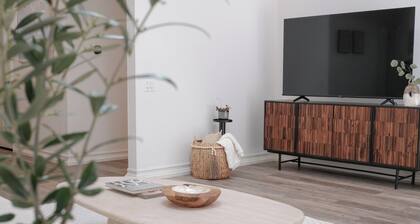 Artful Cozy Family House - Near Irvine&Laguna Beach