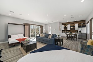 7 chambres, fer et planche à repasser, Wi-Fi, literie fournie