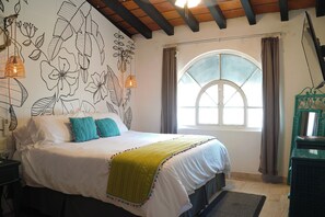 9 chambres, fer et planche à repasser, Wi-Fi gratuit, draps fournis