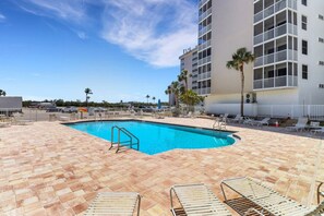A heated pool - Beach Getaway for Two With Stunning 10th Floor Gulf Views!! Over $100 in Free Daily Activities! (Bonita Springs)