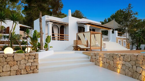 Villa Can Rafel. Ibicencan Design. Fully Renovated. AC