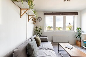 TV - Chic & Modern Dalston Apartment (London)