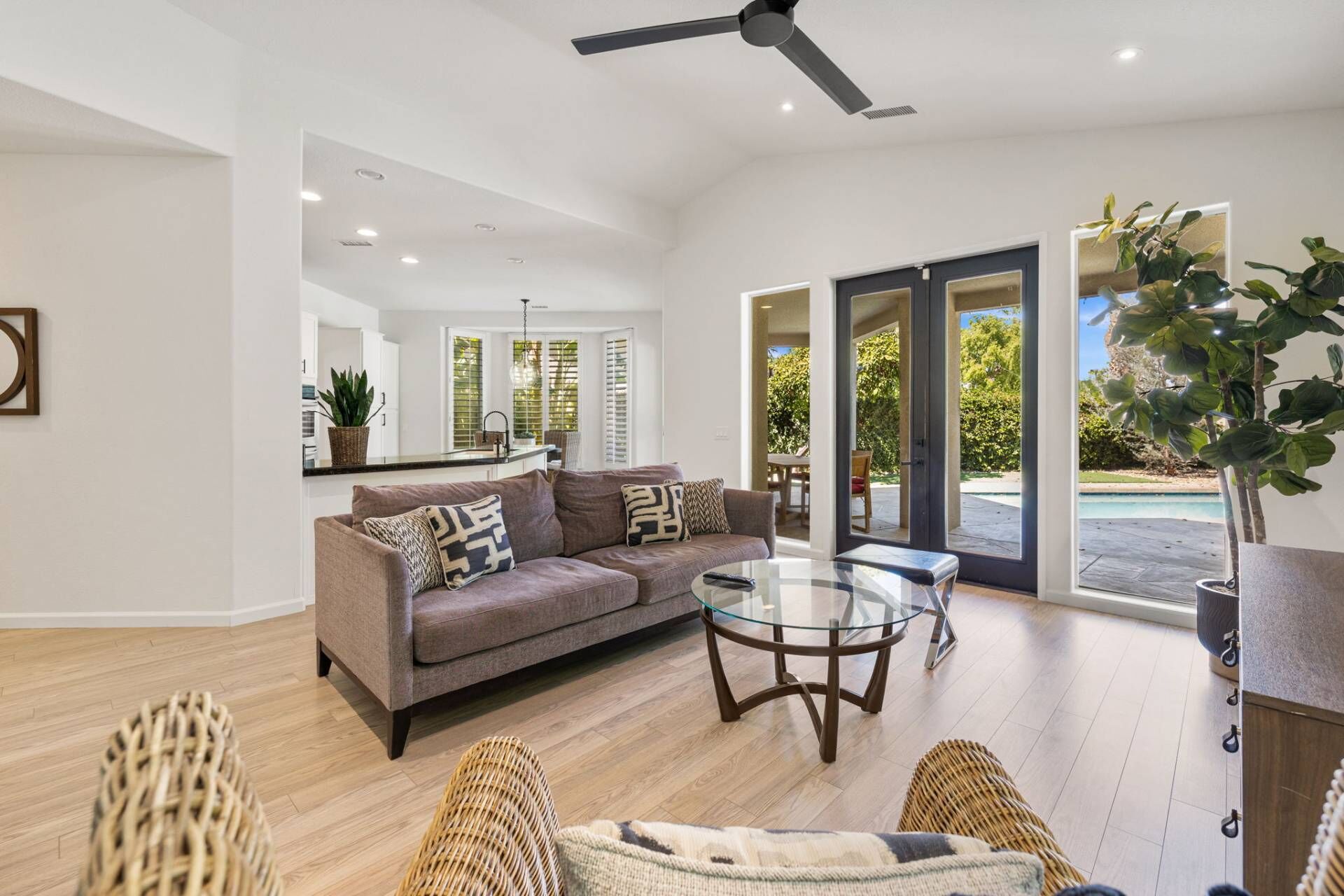 TV connectée, cheminée