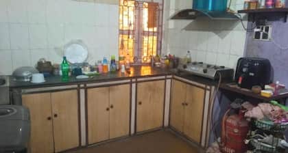 4-bedroom house in charming Kolkata with AC, WiFi. Enjoy your stay