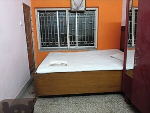 4 bedrooms, free WiFi