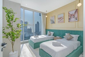 2 bedrooms, desk, iron/ironing board, free WiFi